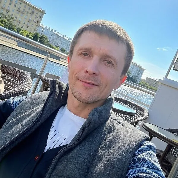 Виктор